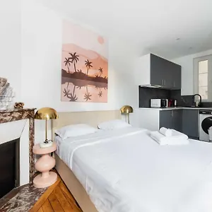Neuf Metro Jaures- 19 - 2p - Flat-guest Appartement Paris